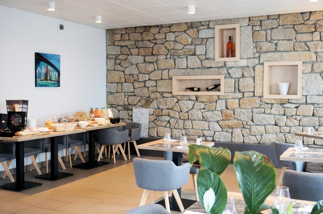 Logis Le Confluent Hotel