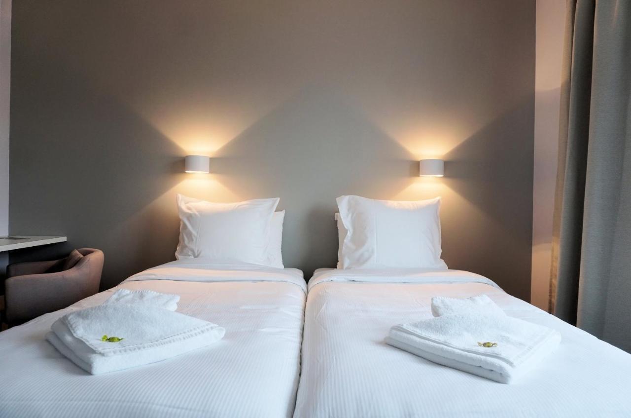 Logis Le Confluent Hotel 3*